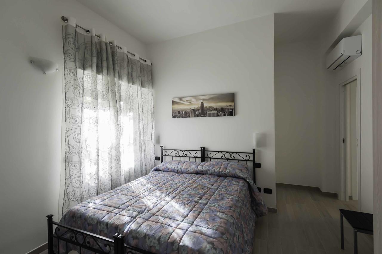 Il Giardino Dell'Eden Bed & Breakfast Acilia Luaran gambar